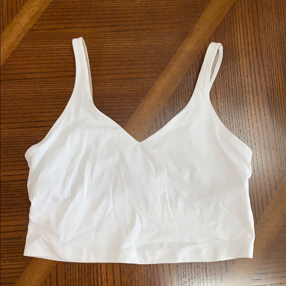 White align tank